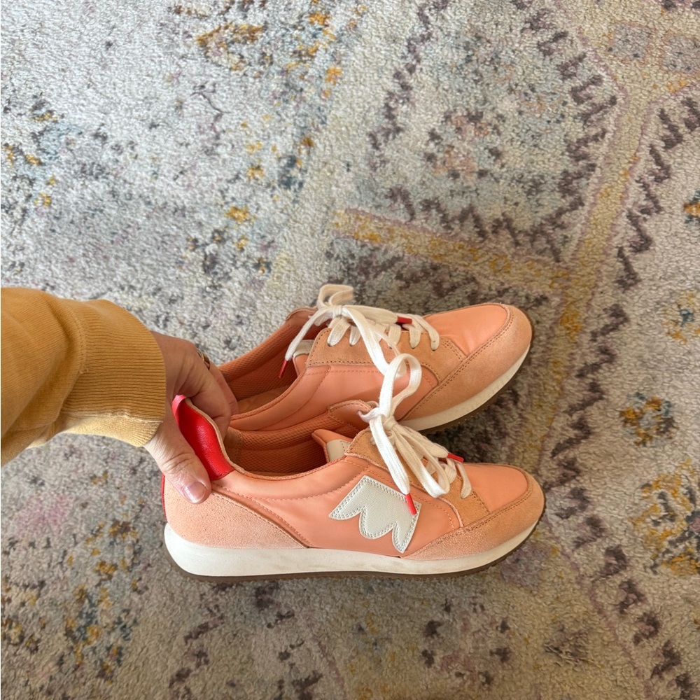 EUC Birdies Roadrunner Sneaker